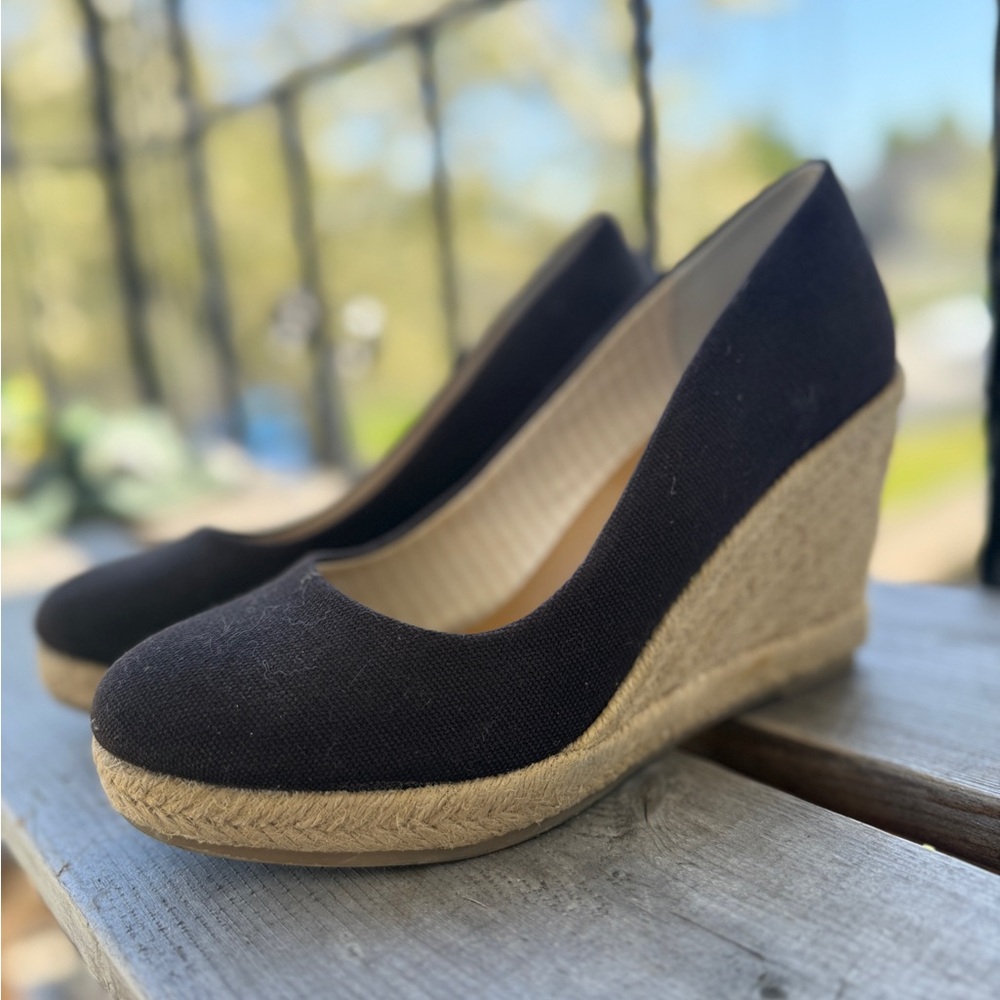 Closed-Toe Espadrilles Wedges Bass Women’s 6.5